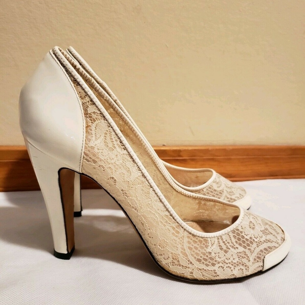 Marc Jacobs Heels Vintage Lace & Leather Pumps